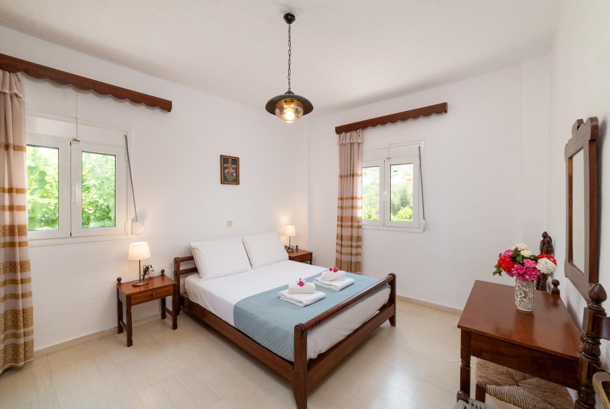 Kounenos House إسترو المظهر الخارجي الصورة